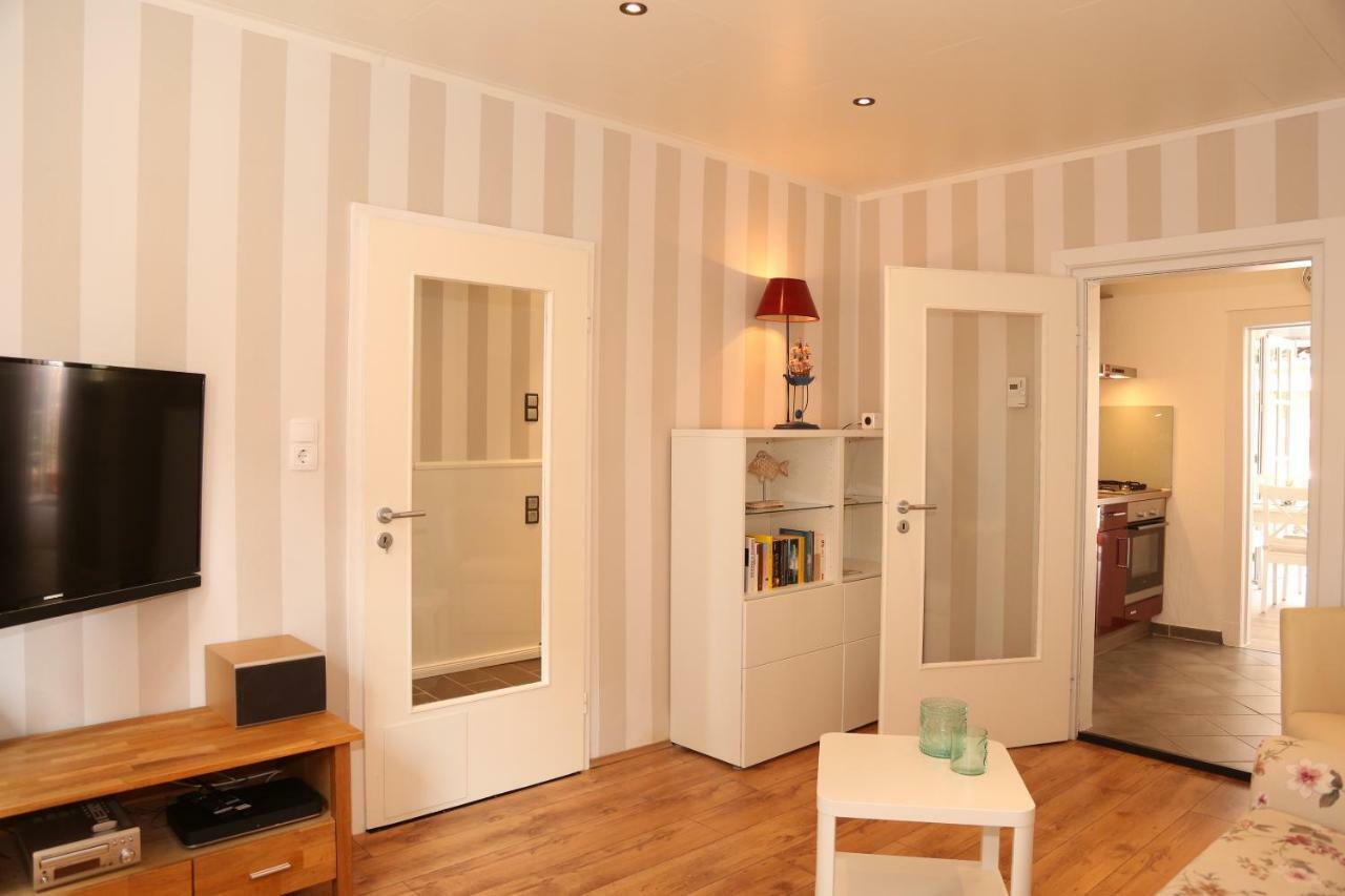 Ferienhaus Witte Huuske Emden Buitenkant foto